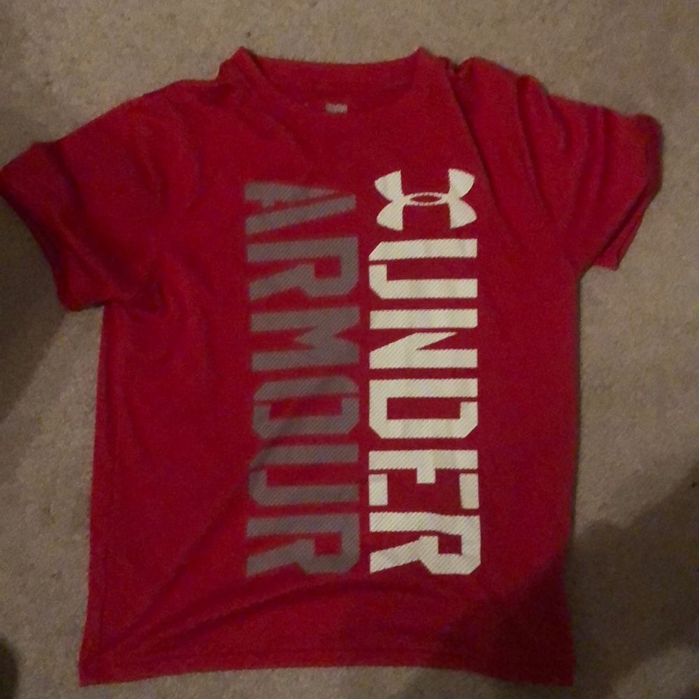 Boys Under Armour T-shirt